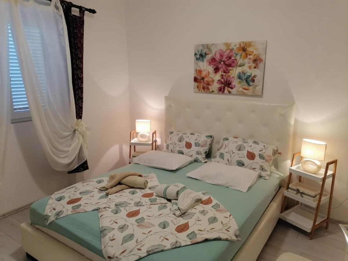 Apartment Lucka Rab Town Zewnętrze zdjęcie