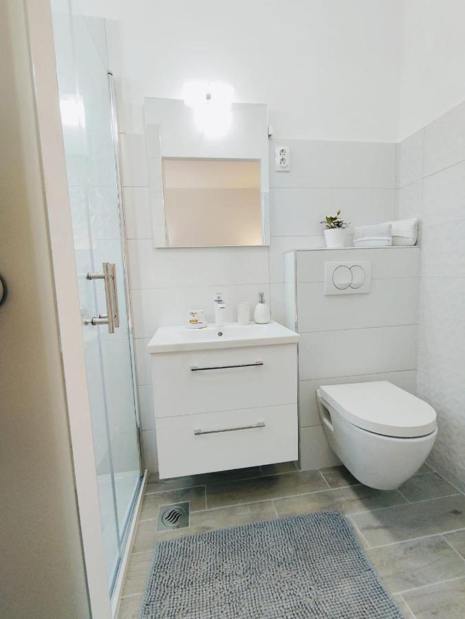 Apartment Lucka Rab Town Zewnętrze zdjęcie